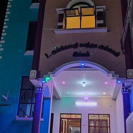Guru Krupa Home Stay Tiruvannāmalai エクステリア 写真